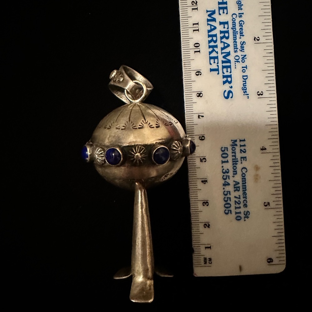 Navajo Squash bulb, Sterling Silver and Lapis Lazuli - Picture 2 of 5